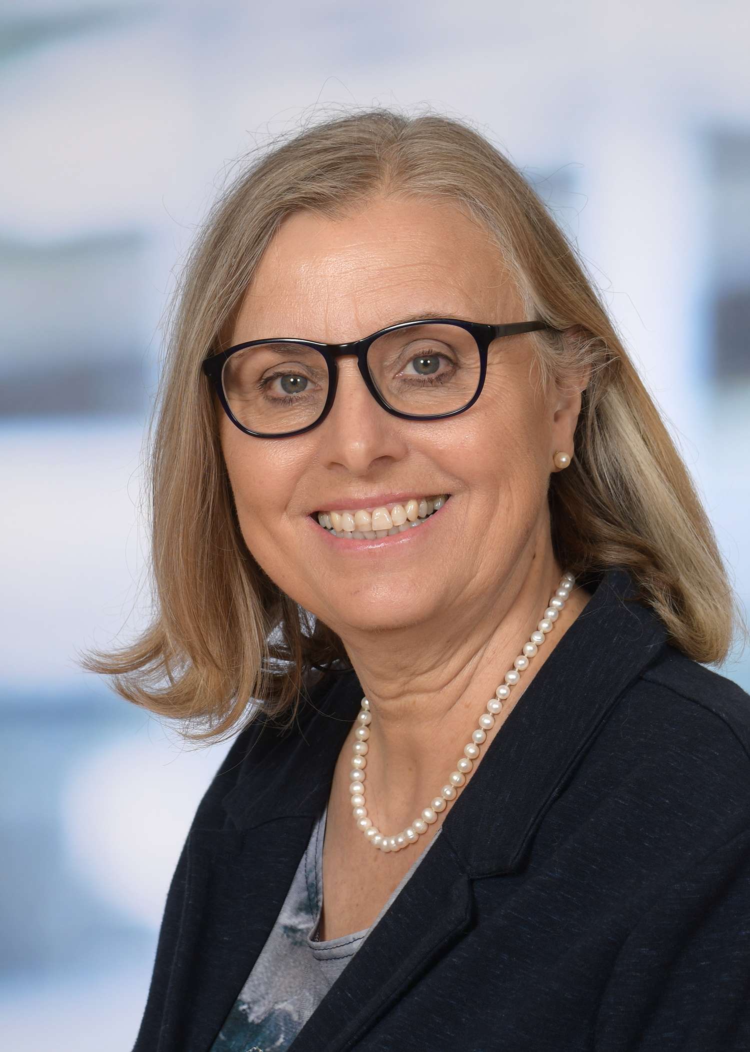 OStR Prof. Mag. Maria Küllinger
