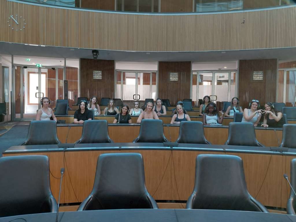 Parlament