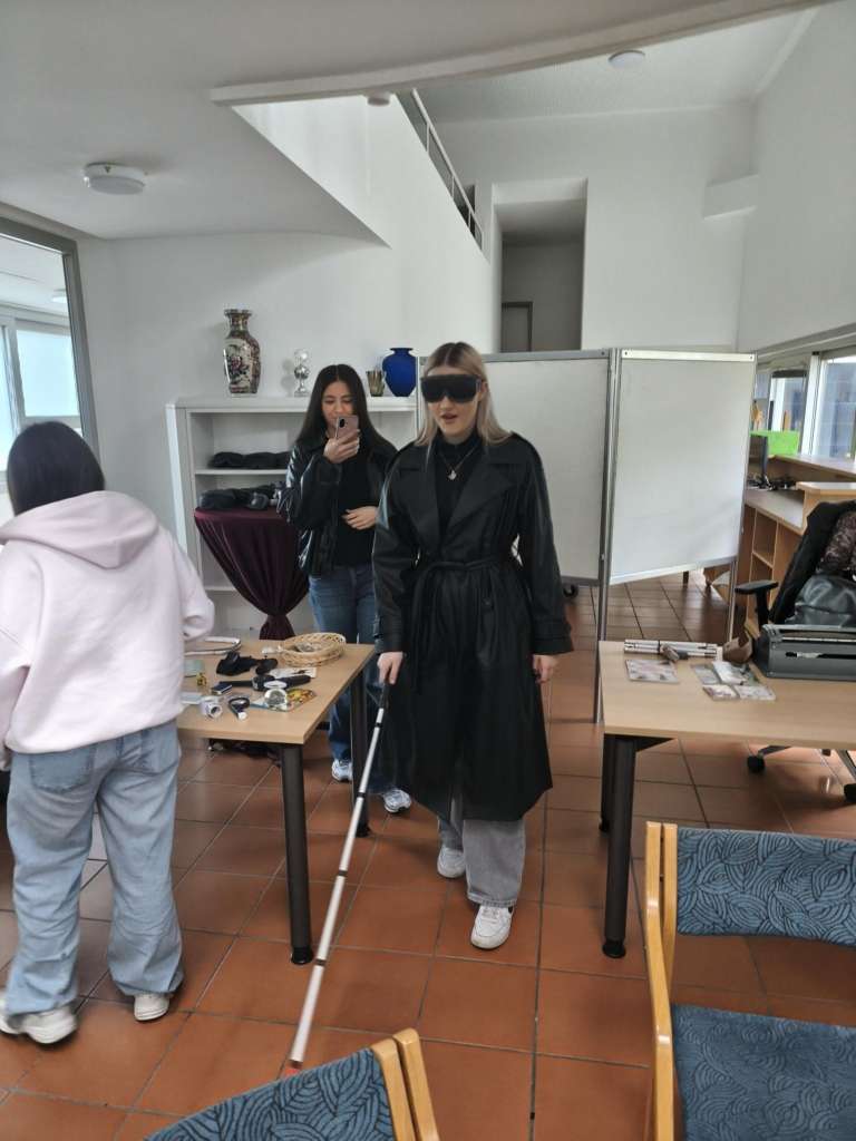 Frühstück im Dunkeln